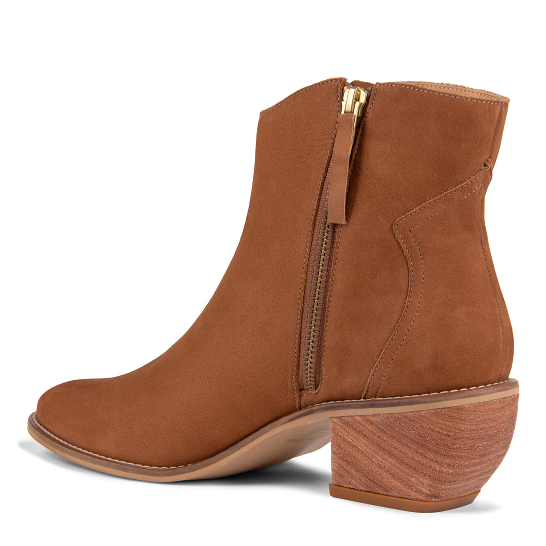 NEW! DREW CAMEL
