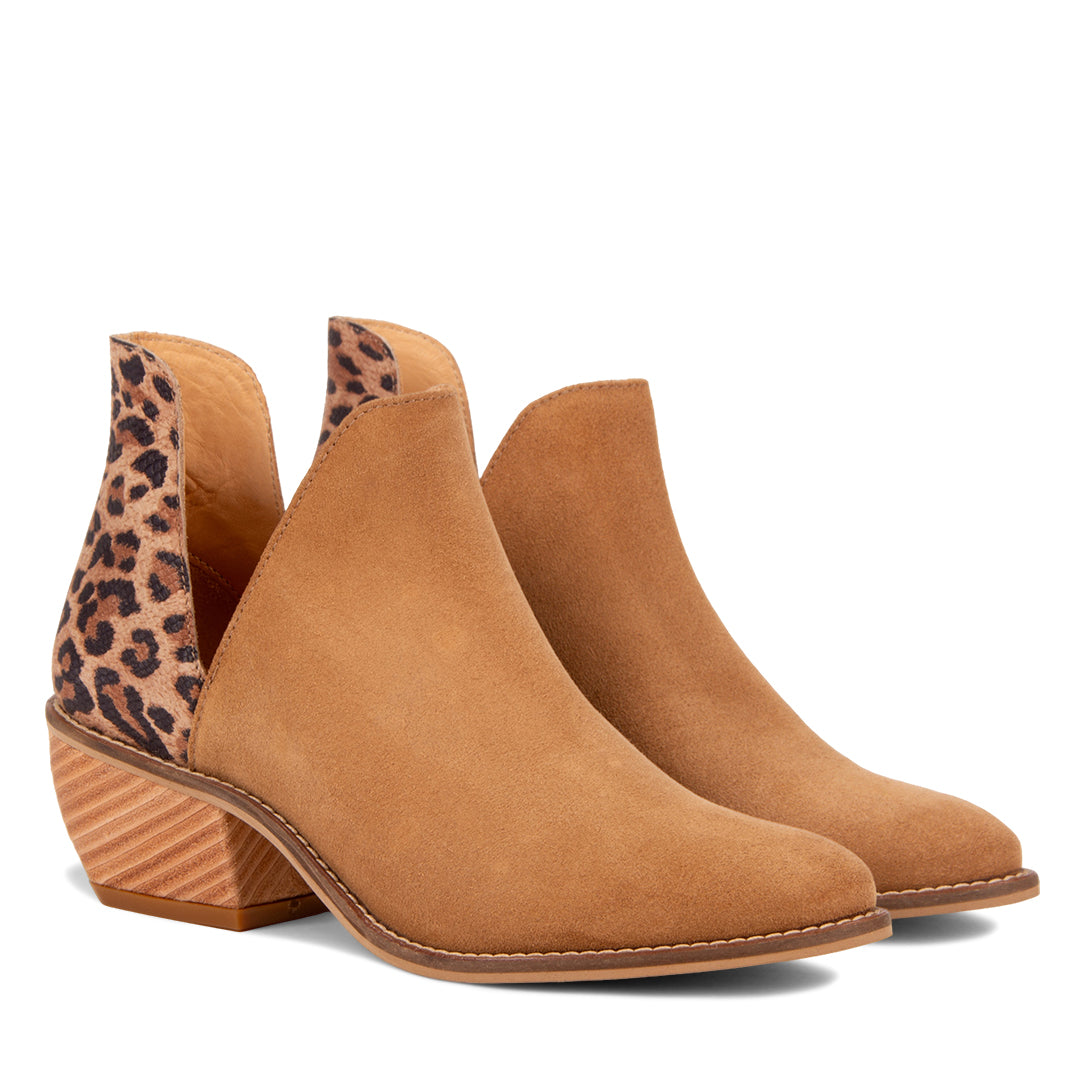 NEW! MARIE CARAMELO