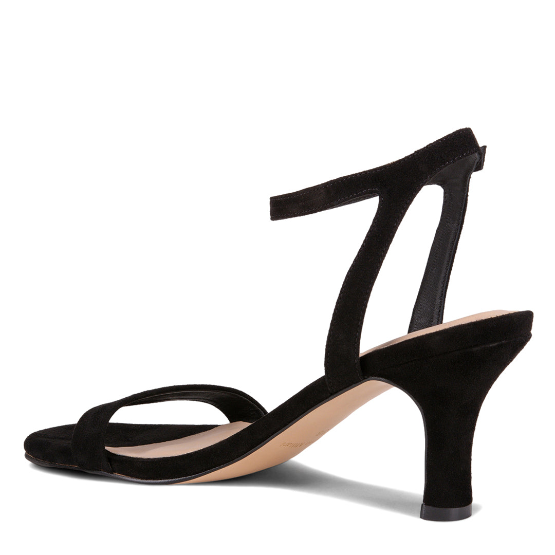 NEW! GIANA NEGRO GAMUZA