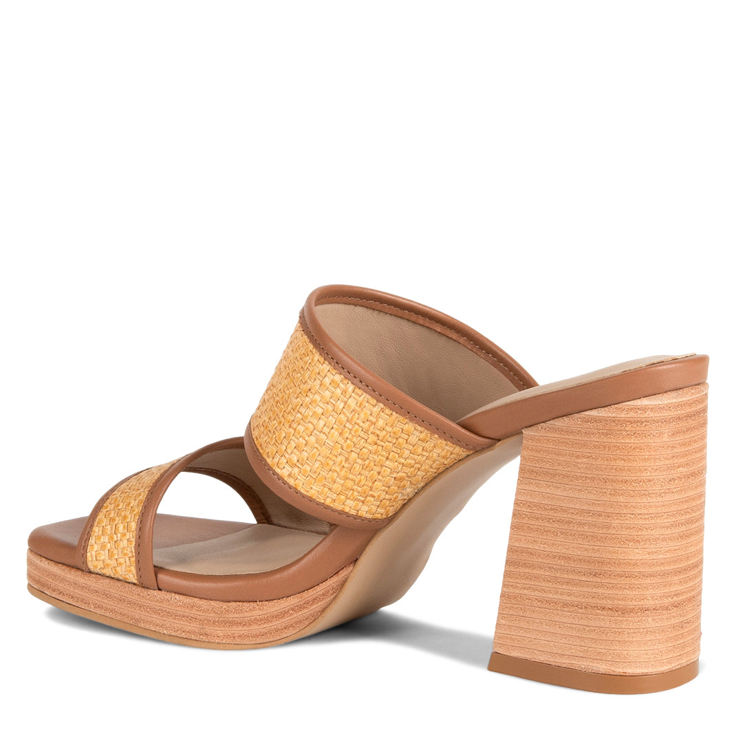 NEW! CARISSE CARAMELO