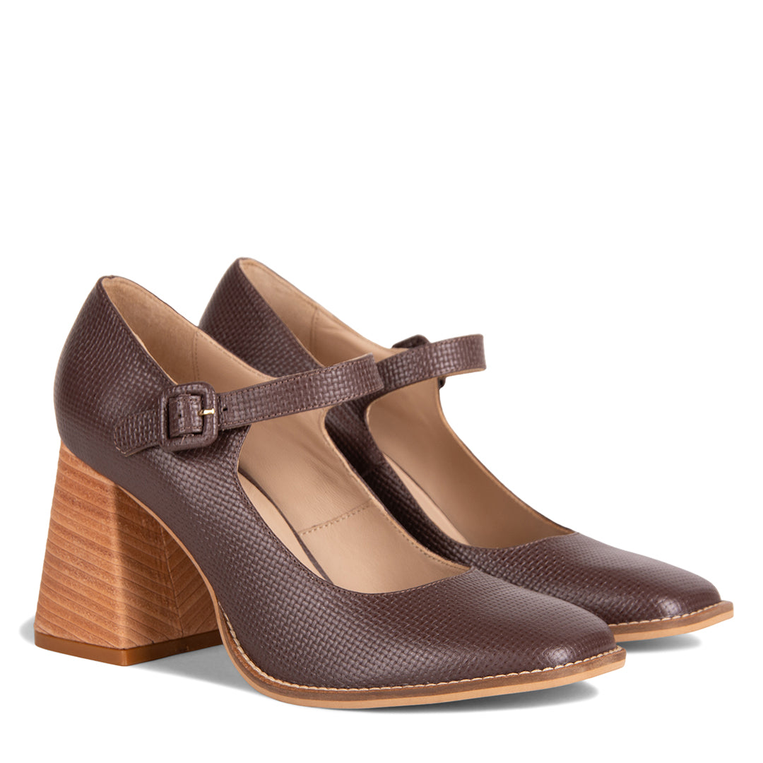 NEW! EBENE CHOCOLATE