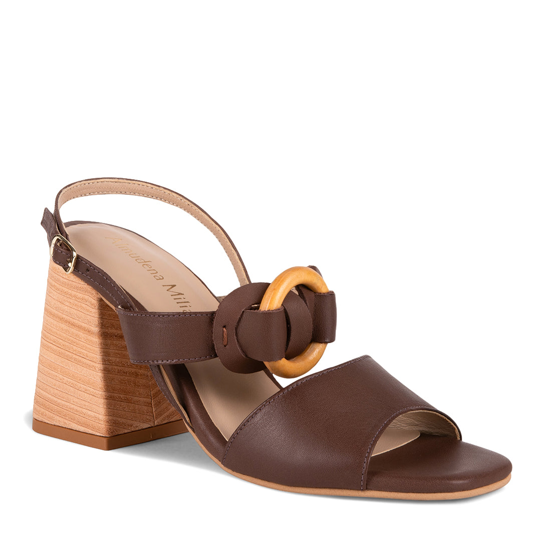 NEW! MAELIS AFRICANO