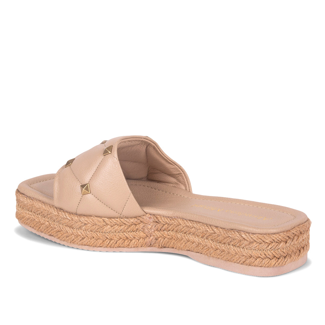 DERA BEIGE